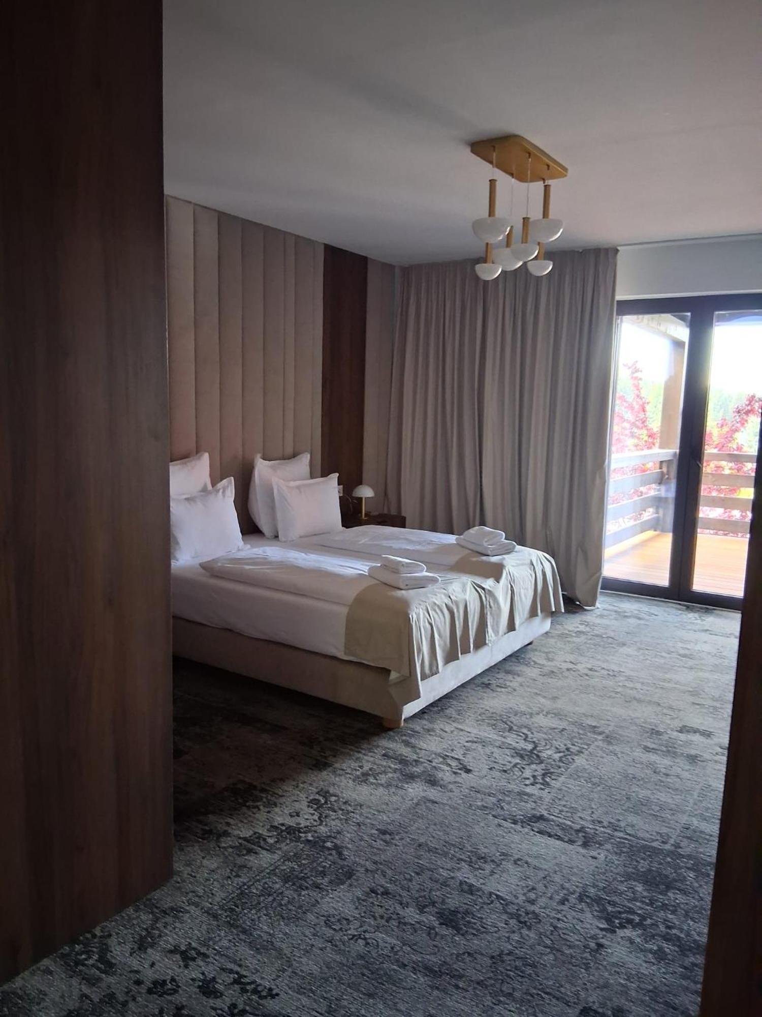 Monterai Resort Poiana Brasov Exteriör bild