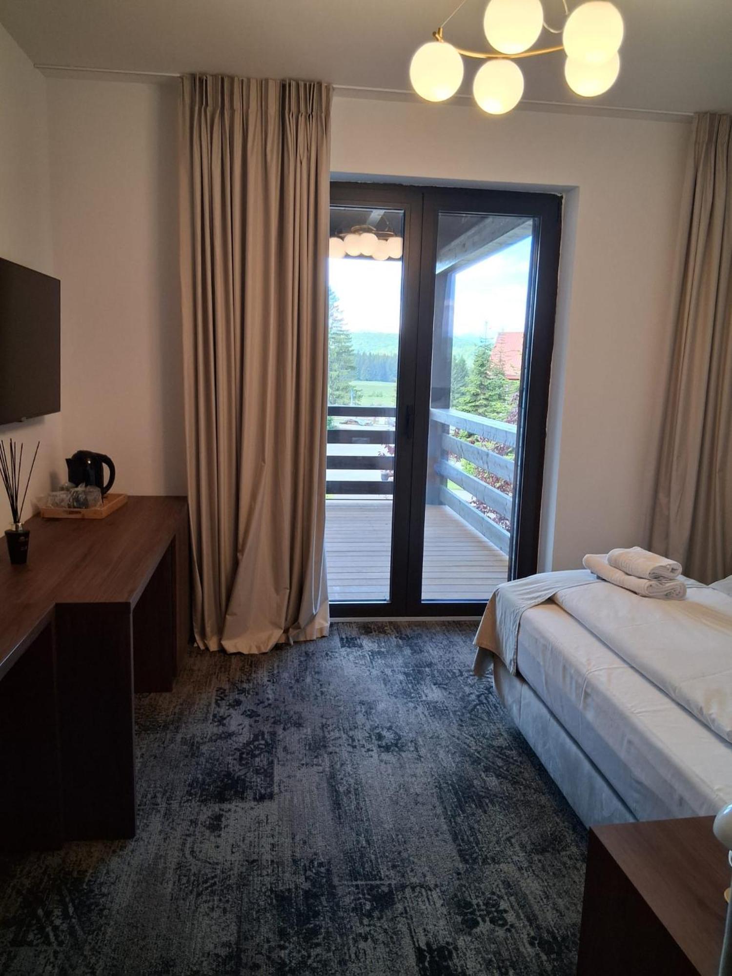 Monterai Resort Poiana Brasov Exteriör bild