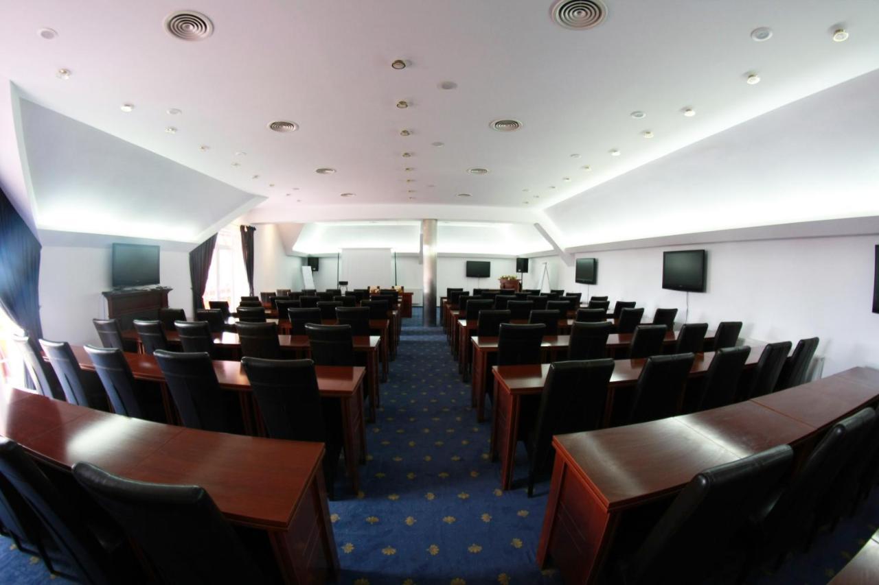 Monterai Resort Poiana Brasov Exteriör bild